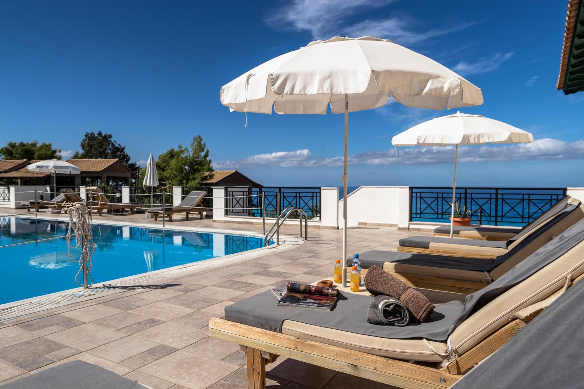 Sunset Premium Studio 7 Agios Nikitas Exterior photo