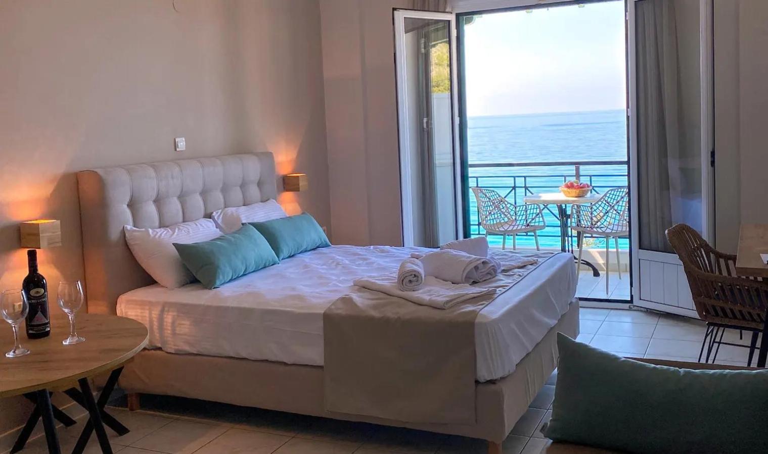Sunset Premium Studio 7 Agios Nikitas Exterior photo